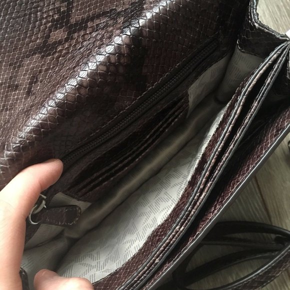 Michael Kors snakeskin effect chain crossbody bag - Picture 5 of 7